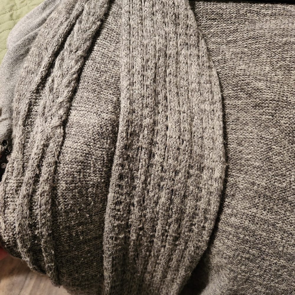 Cardigans - Picture 6 of 9